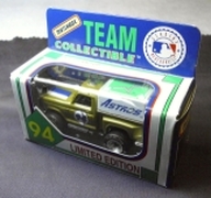 TEAM collectible Matchbox, Houston Astros, 1994, diecast car, by White Rose Collectibles. (NIB)